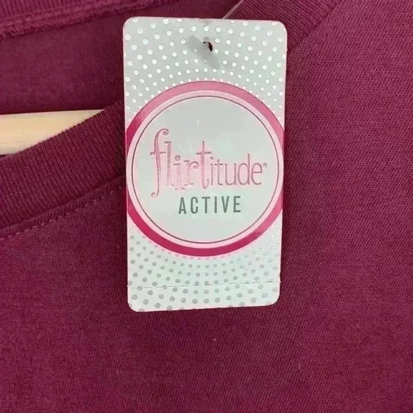 🆕NWT Flirtitude long sleeve tee deep ruby tie dye - Picture 7 of 9